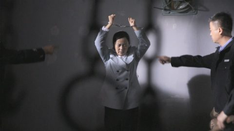 A tortura ficou mais intensa, eu confiei em Deus para suportar