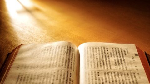 A obra de Deus não pode ir além da Bíblia?